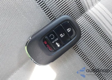 2025 Honda Civic Hybrid Sport/Sport Touring from USA, damaged, VIN 2HGFE4F82SH311946